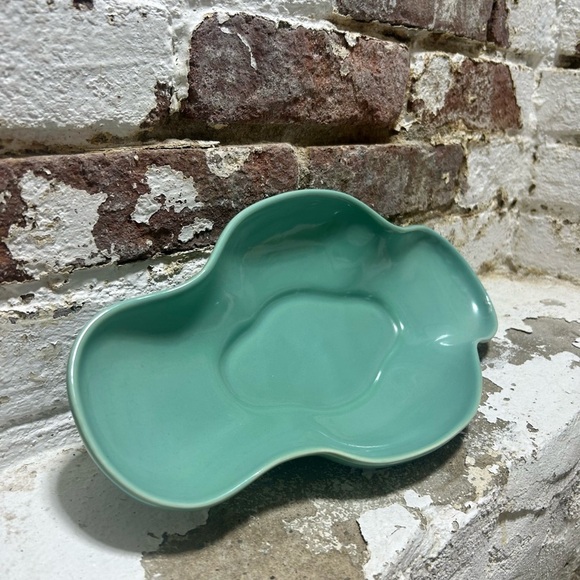 Vintage Abingdon USA Teal Curved Bowl. - Picture 4 of 5